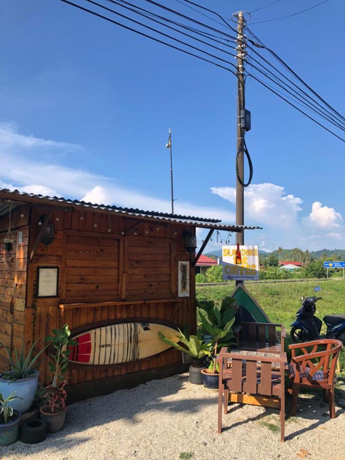 Rembulan Langkawi Guesthouse パンタイ・サナング エクステリア 写真